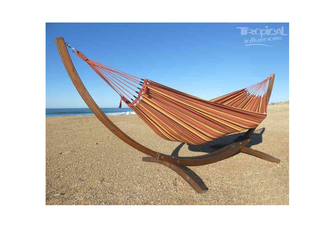 hamac marron sur pied