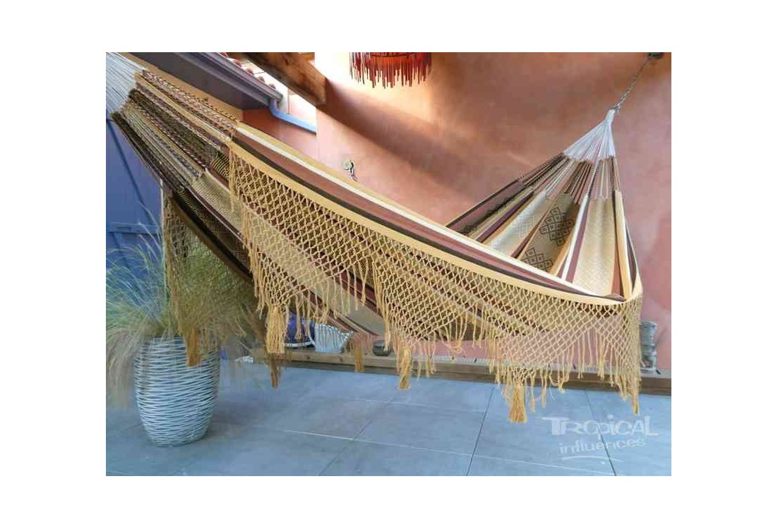 HAMAC FAIT MAIN MARRON