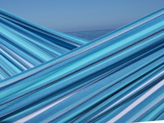 hamac bleu et blanc