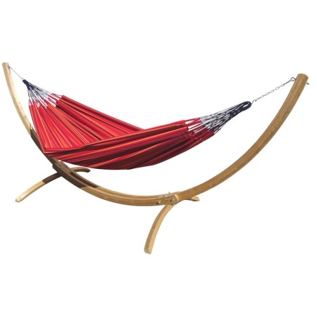 hamac rouge sur pied bois