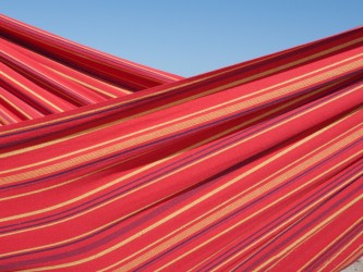 textile hamac rouge et jaune