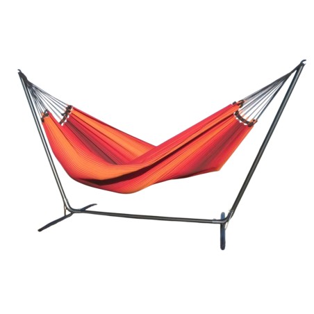 Hamac L multicolore orange avec support en metal sur fond blanc