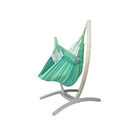 Chaise hamac XXL vert avec support bois sur fond blanc