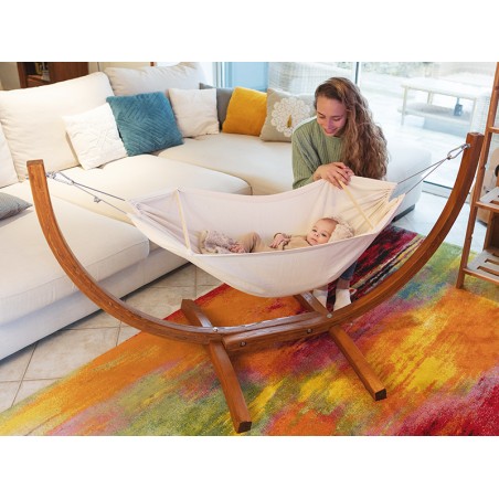 Hamac bebe avec support Cayuquito, bébé avec sa mère dans une maison agréable