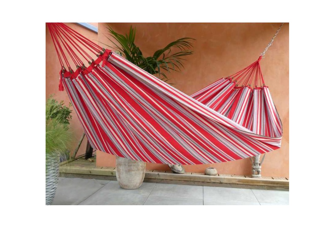hamac rouge et gris