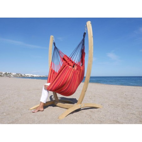 Hamac chaise rouge avec son pied en bois à la page