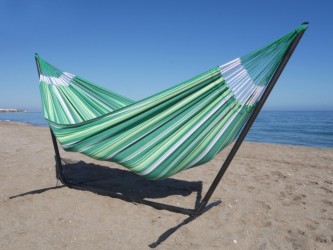 hamac sur pied vert