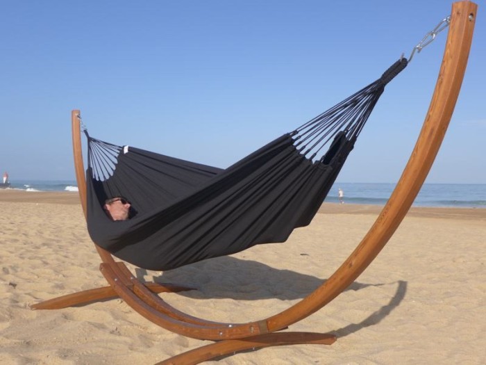 Hamac noir avec support