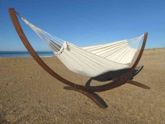 Hamac ecru avec suppport en bois