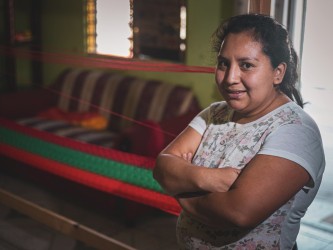 Artisane mexicaine du hamac