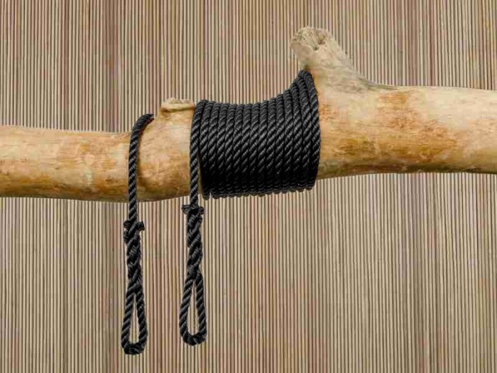 Cordes epissurées noires