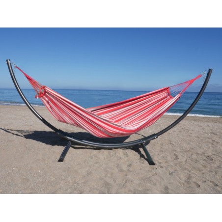 Hamac XL rouge avec support métallique Azteka XL à la mer
