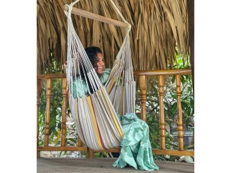 Vue rapprochée du tissu du hamac chaise XXL, coton recyclé coloré