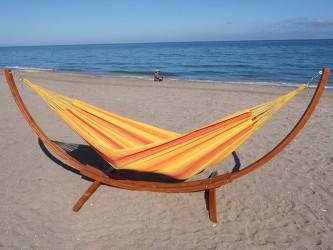 Support hamac en bois L + Mariposa Fuego rouge et orange dans la mer