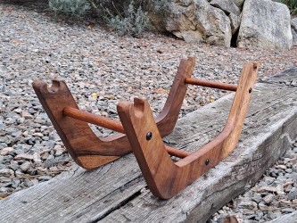 Support pour hamac pour chat avec fond en pierre Support pour hamac pour chat avec fond en pierre