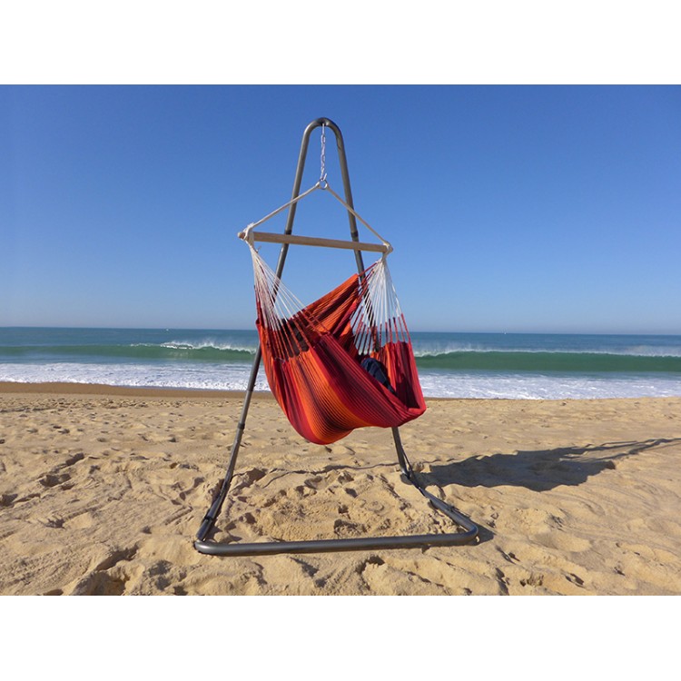 Hamac chaise Barbacoa XL avec support en metal Soledad au bord de la mer