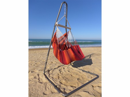 Hamac chaise Barbacoa XL avec support en metal Soledad au bord de la mer