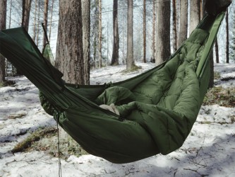 Colcha superior militar TH...