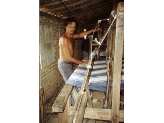 Artisan dans la fabrication de hamacs venezuela