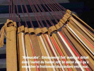hamac avec support bois marron