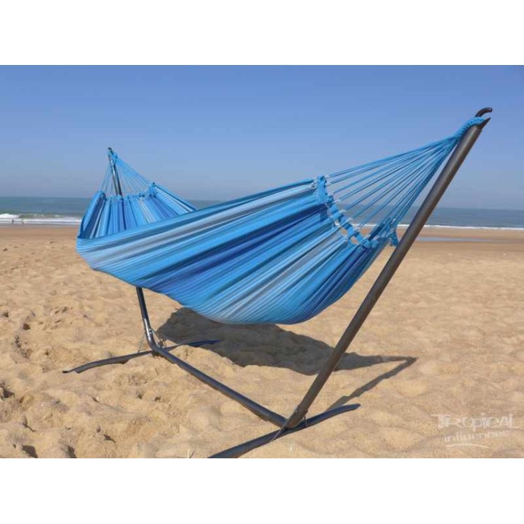 pied de hamac avec hamac bleu