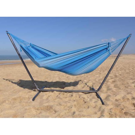 pied de hamac avec hamac bleu