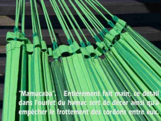 Hamac sur pied vert