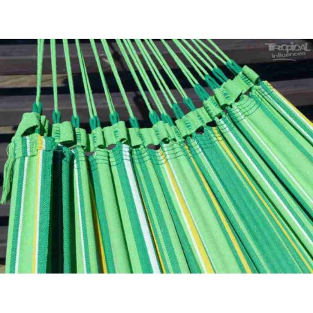 Hamac sur pied vert
