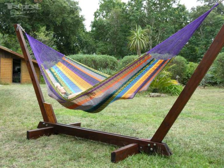 Restaurer un support de hamac en bois : méthode simple après 20 ans d’utilisation