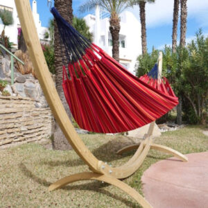 Un support de hamac est un meuble bien plus technique qu’il n’y paraît