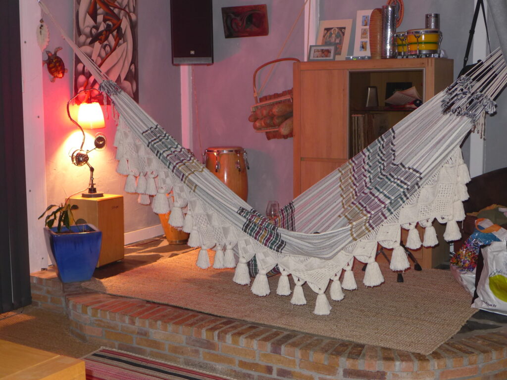 installation d'un hamac sur placo